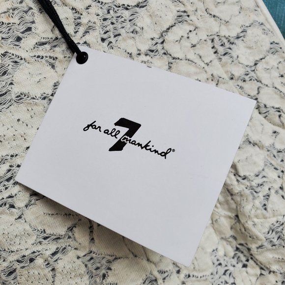 7 For All Mankind Seamed Lace Top  Approx Fit Medium - Picture 6 of 12